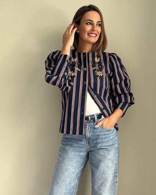 Sobrecamisa Rayas y Bordados